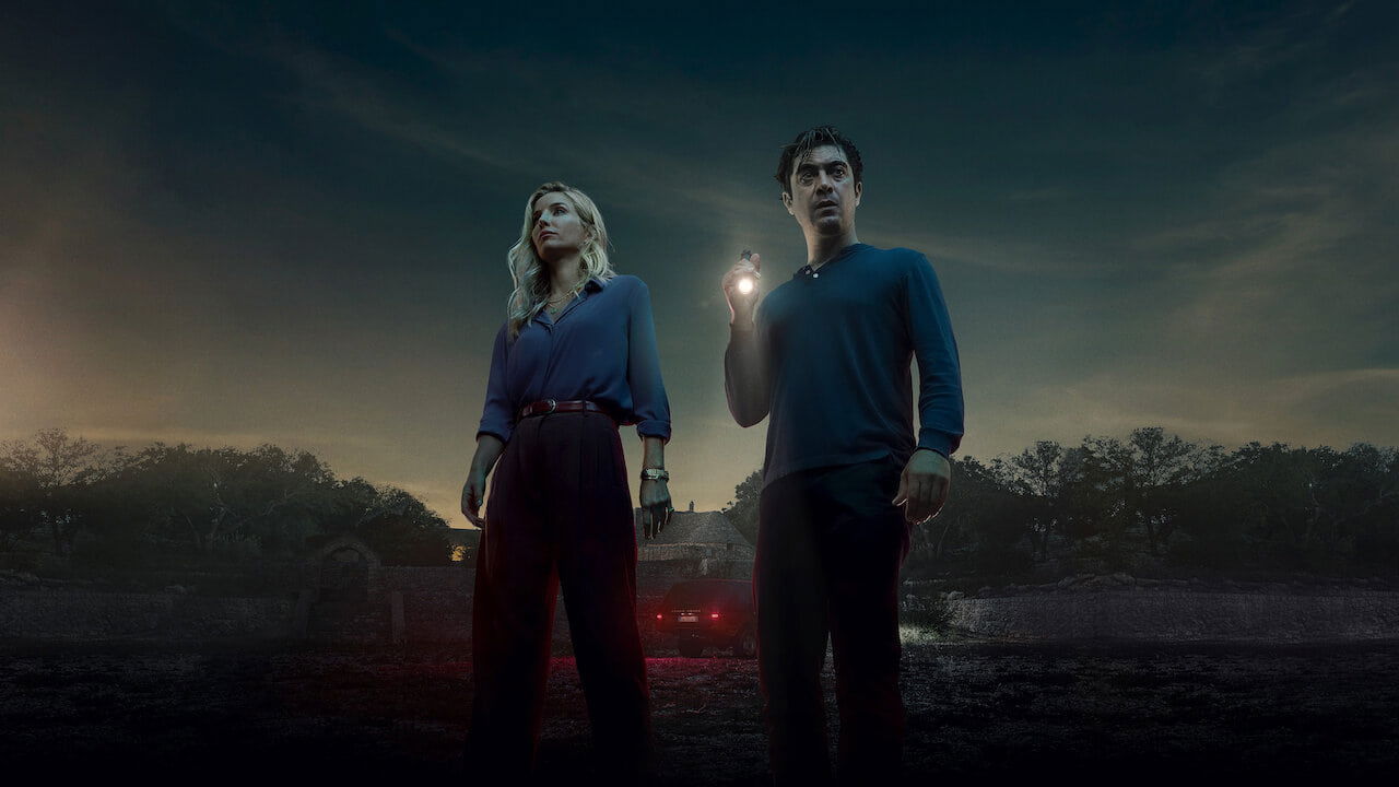 Backdrop to the movie "Vanished into the Night" #983053
