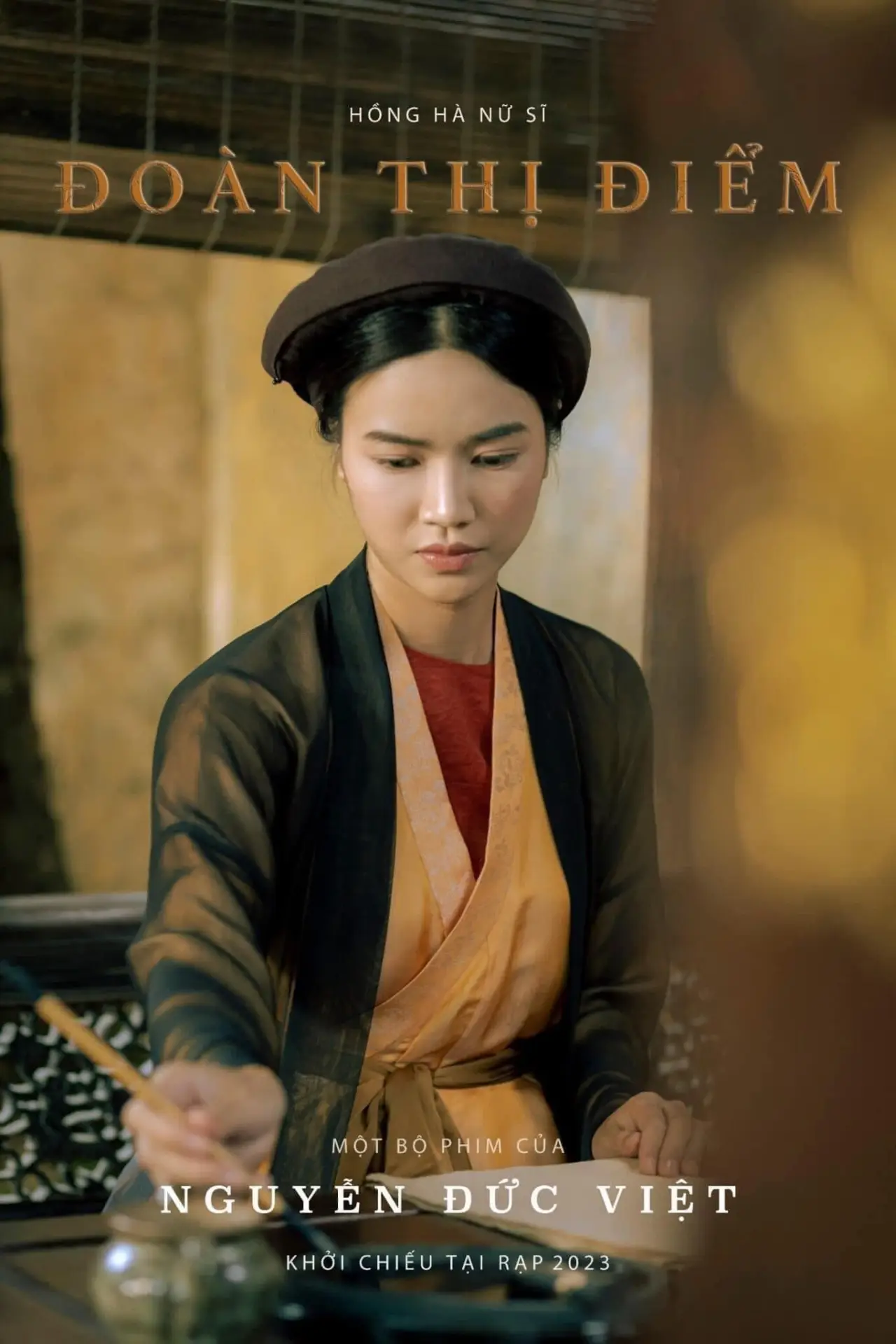 Movie poster "Hồng Hà nữ sĩ"