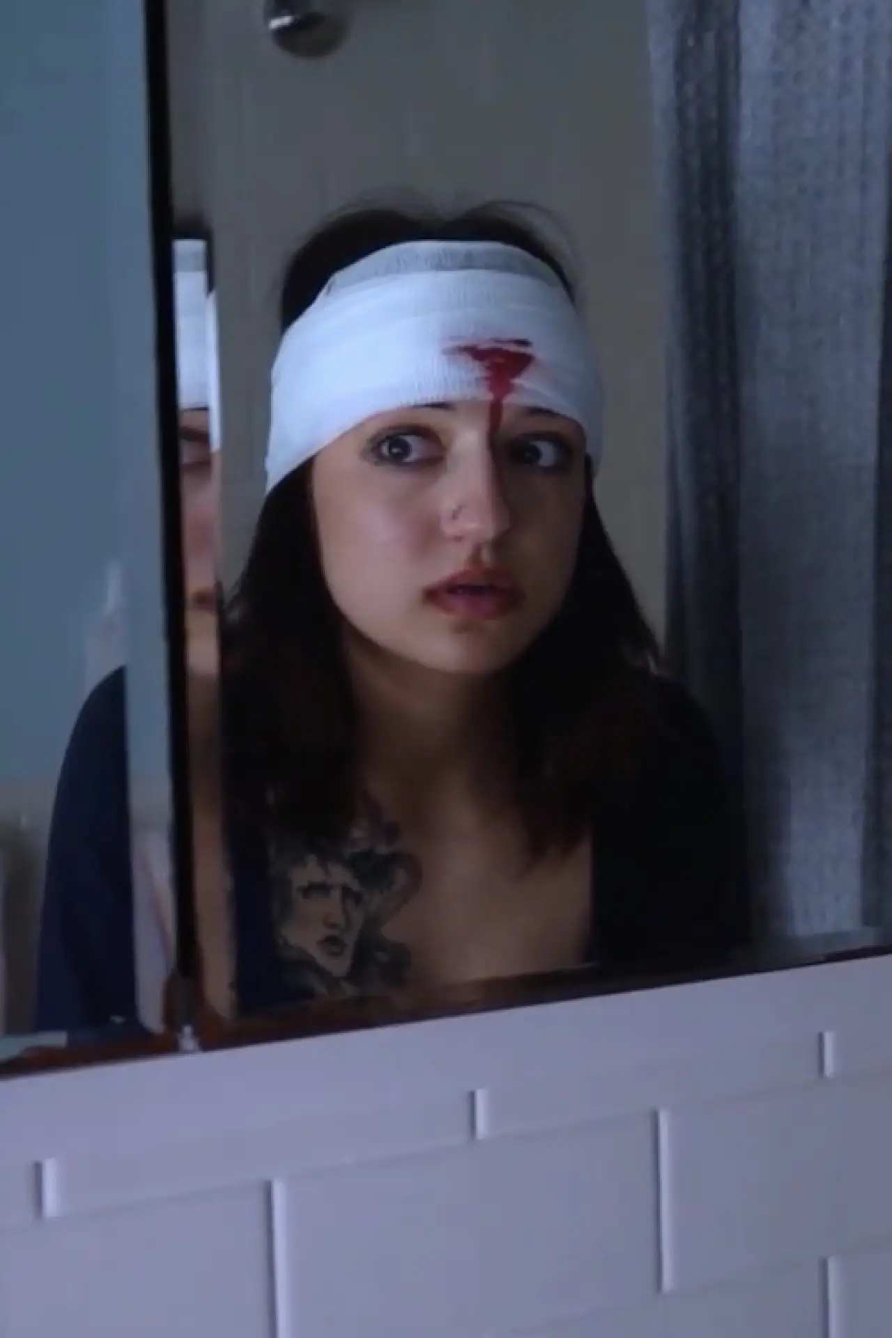 Movie poster "Woman Under Wound"