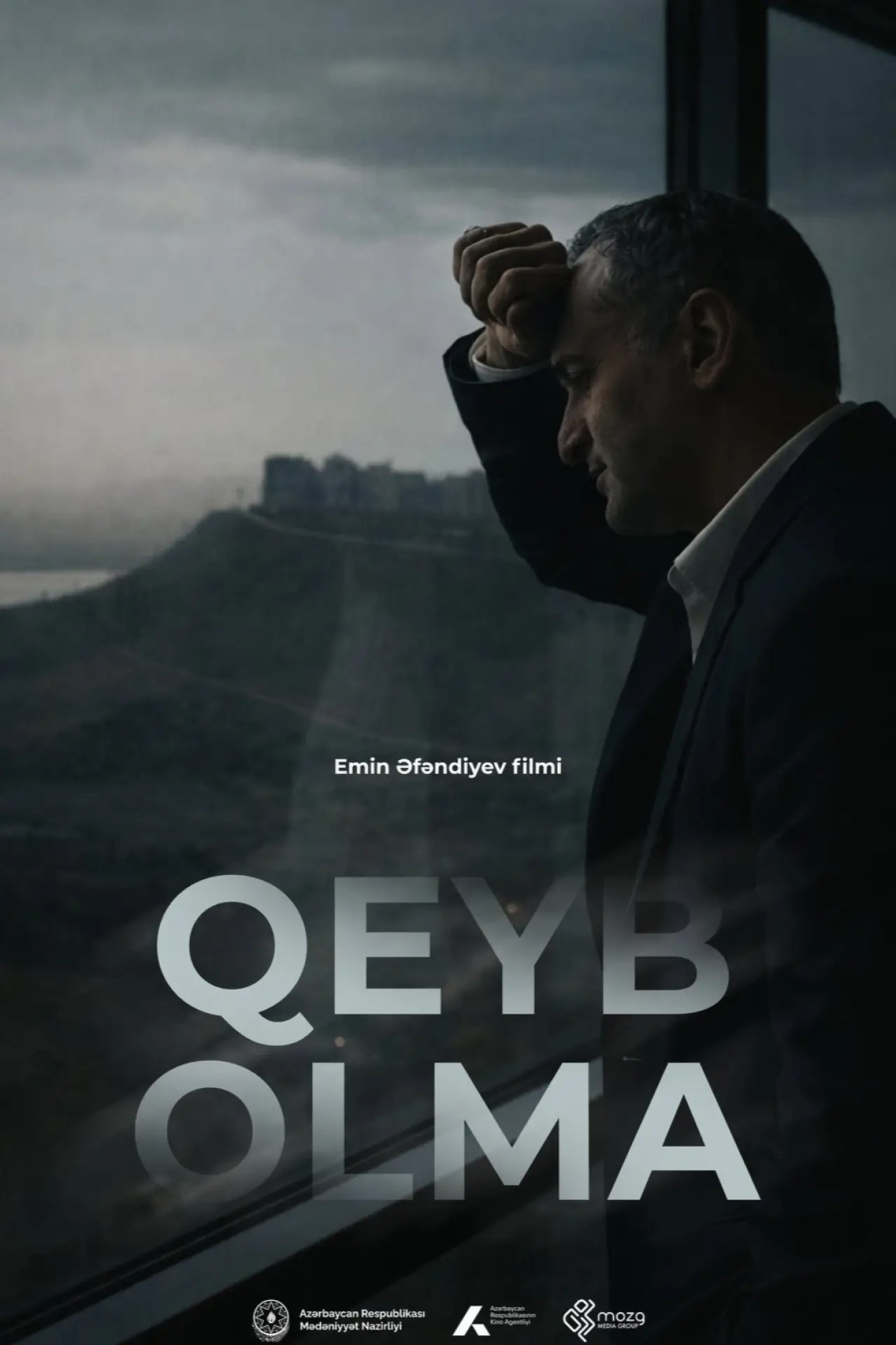 Movie poster "Qeyb Olma"