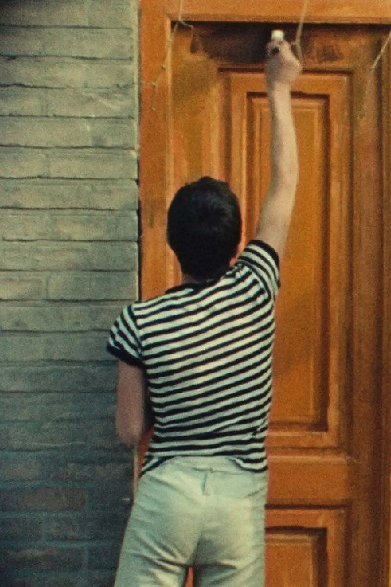 Movie poster "How to Make Use of Leisure Time: Painting"