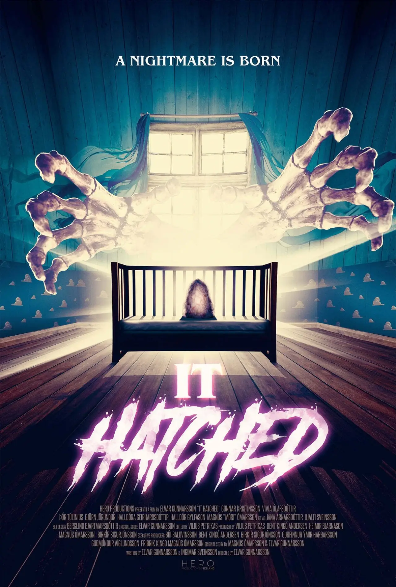 Movie poster "It Hatched"