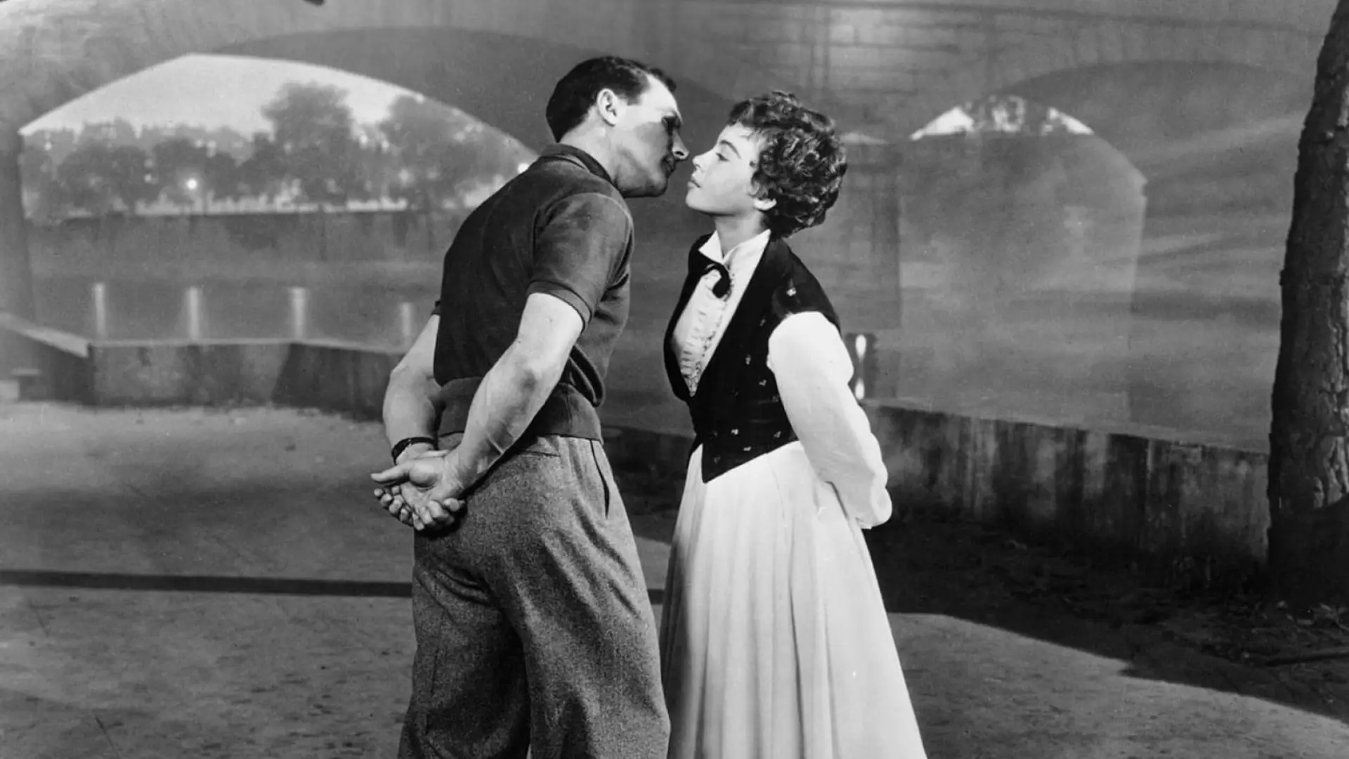 Watch film An American in Paris — ‘An American in Paris’ Play by Play with Dave Karger | TCM Musical Matinee