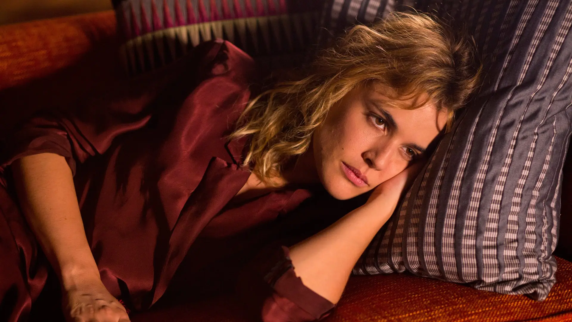 Watch film Julieta | 'Julieta' Press Conference | Pedro Almod&oacute;var, Emma Su&aacute;rez, & Adriana Ugarte | NYFF54