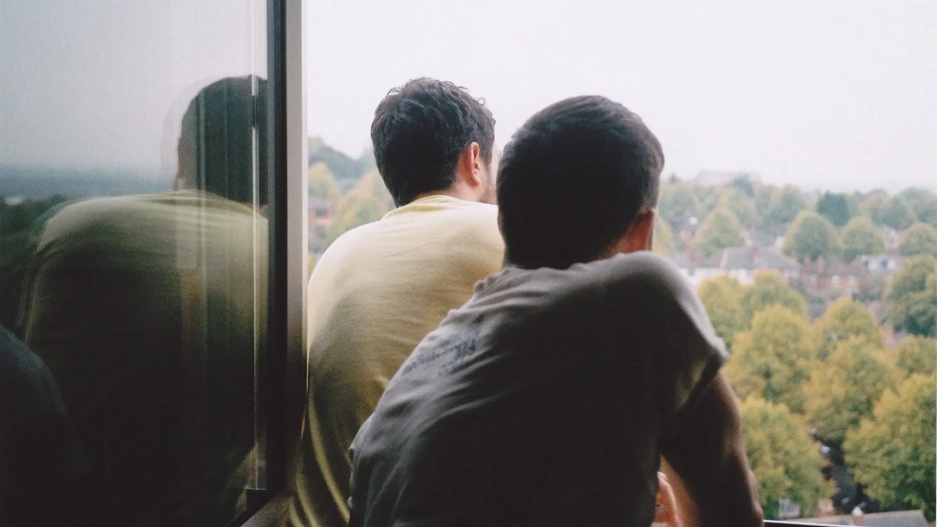 Watch film Weekend | Andrew Haigh on Weekend (2011)