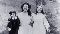 Backdrop to the movie "The Railway Children" #513676