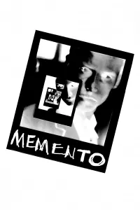Poster to the movie "Memento" #765611