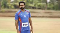 Backdrop to the movie "Kavi Uddheshichathu..?" #865046