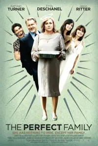 Poster to the movie "The Perfect Family" #1239620