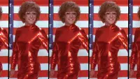 Backdrop to the movie "Tootsie" #805263