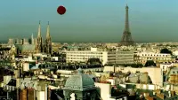 Backdrop to the movie "Flight of the Red Balloon" #892771