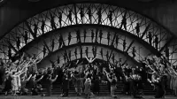 Backdrop to the movie "Gold Diggers of 1933" #717815