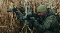 Backdrop to the movie "Sniper: The White Raven" #203853