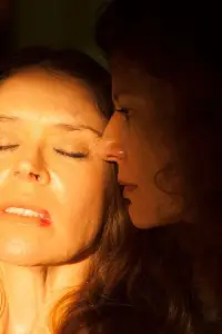 Poster to the movie "Duas Mulheres" #719170