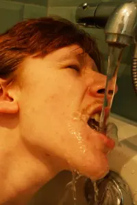 Poster to the movie "Trip of Water" #467577