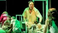 Backdrop to the movie "National Theatre Live: A Streetcar Named Desire" #782322