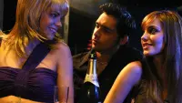 Backdrop to the movie "Fake Blonde" #728032