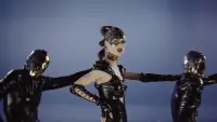 Backdrop to the movie "Vox Lux" #730521