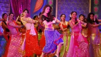 Backdrop to the movie "Dabangg 2" #510388