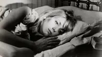 Backdrop to the movie "Repulsion" #811787