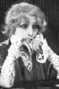 Poster to the movie "The Clairvoyant" #1171741