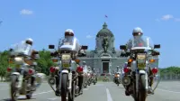 Backdrop to the movie "Iron Angels 2" #813691