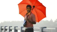 Backdrop to the movie "En Aaloda Seruppa Kaanom" #861609