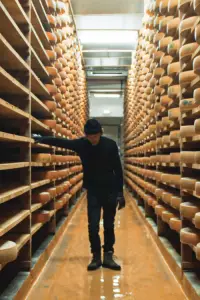 Poster to the movie "Les forcenés" #560398