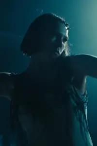 Poster to the movie "Solitude" #1072370