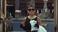 Backdrop to the movie "Breakfast at Tiffany