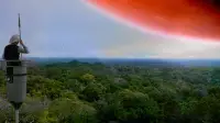 Backdrop to the movie "Star Wars" #882800