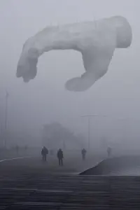 Poster to the movie "Landscape in the Mist" #859378