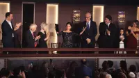 Backdrop to the movie "Julia Louis-Dreyfus: The Kennedy Center Mark Twain Prize" #757671