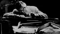 Backdrop to the movie "Bill Evans Time Remembered" #729469