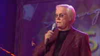 Backdrop to the movie "George Jones: 50 Years of Hits" #846764