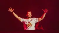 Backdrop to the movie "Zedd: Lollapalooza Brasil 2025" #732654