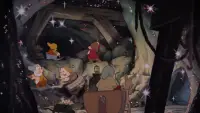 Backdrop to the movie "Snow White and the Seven Dwarfs" #580882