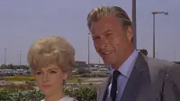 Backdrop to the movie "Code 7, Victim 5" #781775