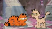 Backdrop to the movie "Garfield on the Town" #754714