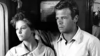 Backdrop to the movie "South Wind" #893159