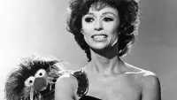 Backdrop to the movie "Rita Moreno: Just a Girl Who Decided to Go for It" #758357