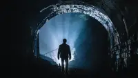 Backdrop to the movie "Be Afraid" #896543