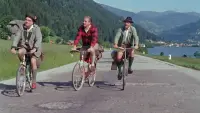 Backdrop to the movie "Immer die Radfahrer" #716410