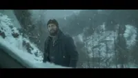 Backdrop to the movie "Snow and the Bear" #846872