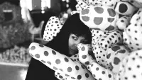 Backdrop to the movie "Kusama: Infinity" #1112694