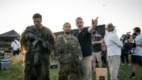 Backdrop to the movie "Civil War" #418325