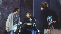 Backdrop to the movie "Empire Records" #694207