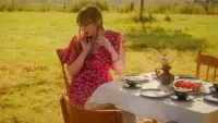 Backdrop to the movie "So close yet unreachable" #709318