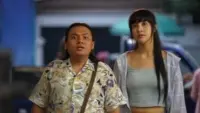Backdrop to the movie "Mendadak Dangdut" #724485