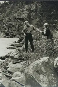 Poster to the movie "The House of Shadows" #1049800